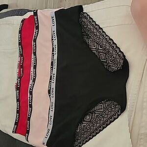 3 pairs of lace underwear